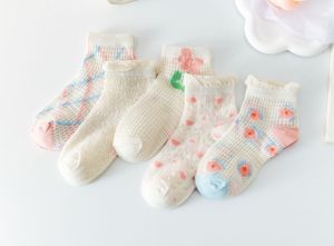 Set 5 đôi Vớ lưới mỏng mát thoáng khí họa tiết xinh xắn thời trang cho bé từ 0 - 12 tuổi