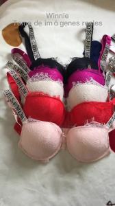 ชุดชั้นใน Victoria Secret [ราคาต่ำสุด] กางเกงในลูกไม้ประดับเพชรแบบดันทรง ชุดชั้นใน 2 ชิ้น KDIFG