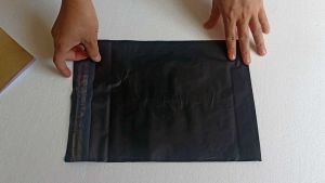 Polymailer Segitiga Mas 17x30 20x40 25x35 30x40 Amplop Packing Lem Seal Plastik Packing Online