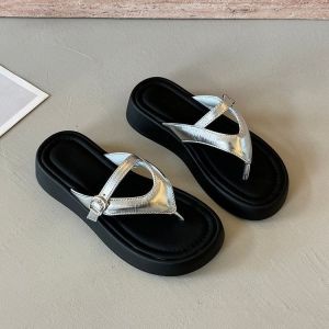 Free Shipping Korean-Style Evening Casual Flip-Flops For Women 2026 Summer New Model High-Fashion Thick-Soled Roman Sandals