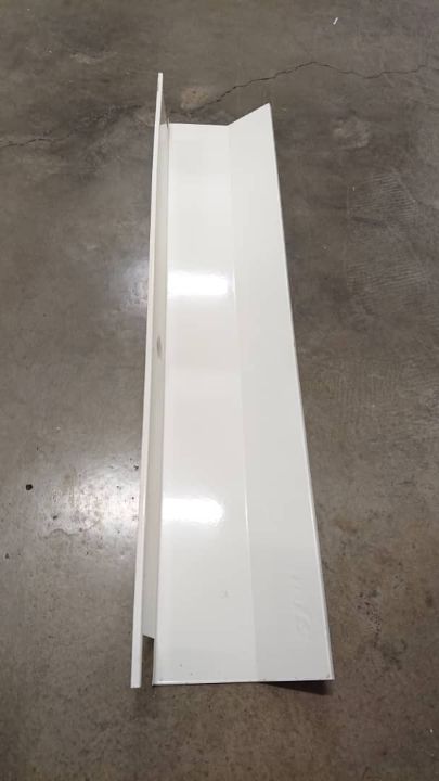 SJ SMR 120 / HN Angle Metal Reflector Only w/o Fluo  Fitting ( 2 feet )