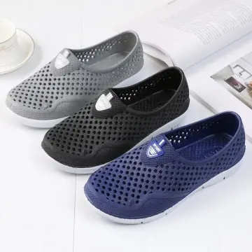 Mens mesh beach shoes on sale