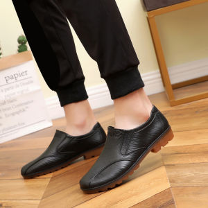 NGT รองเท้าคัชชูหนังชายคัชชูหนังpuคัชชูสีดําคัชชูหน้าเรียวคัชชูใส่ทํางานคัชชูนักศึกษารองเท้าหนังผู้ชายสไตล์อังกฤษหนังแท้ 100% คุณภาพสูง