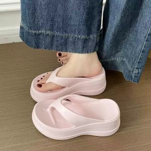 [Free Shipping] 2026 New Thick-Soled EVA Flip-Flops For Women Summer Outdoor Wear Non-Slip Height-Increasing Fashionable Versatile Wedge Sandals For Women