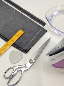 [XinNgo.] Trousers Hem Stickers Ironing-free Cutting-free Modification of Trousers Legs Multi-functional Cuff Stickers Long Modification Shorts Hem Stickers