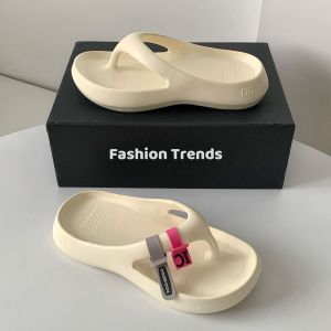 Korean Silver Flip-Flops Niche Fashion EVA Versatile Comfortable Thick-Soled Flat-Soled Height-Increasing Suitable For Beach And Outdoor Wear