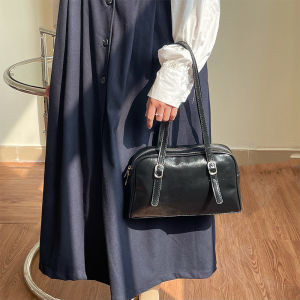 Túi Đeo Dưới Nách Một Vai Cổ Điển Mùa Xuân Cho Nữ Túi Xách Dung Tích Lớn Thời Trang