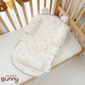 Đệm gối chống trào ngược cao cấp Mingo Bunny kèm gối chặn đai giữ bé gối gác chân hỗ trợ bé nằm đúng tư thế