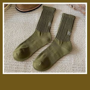Kaos Kaki Pria Wanita Panjang Bahan Tebal Long Tube Men Womens Fashion Socks KSCH95
