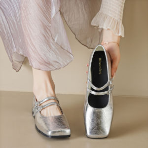 🔥Margotu🔥รองเท้าแมรี่เจนสตรีสีเงิน รองเท้าส้นเตี้ยสตรีหรูหรา ส้นมีสไตล์ เพิ่มขึ้น 2 ซม. พร้อมส่ง