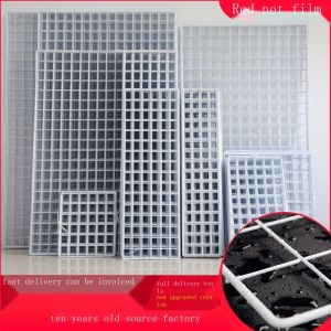 Iron Wrought Iron Mesh Wire Shelf Supermarket Display Grid Mesh Photo Wall Decoration On The Wall