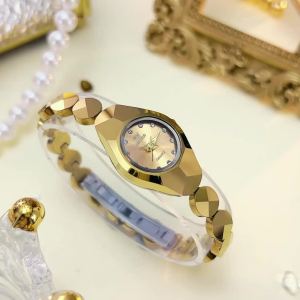 FCOLEVS Ladies Casual Watch Set Waterproof Elegant Luxurious New Style Small Dial Diamond Stainless Steel Strap Quartz (1*Necklace 1*Bracelet)