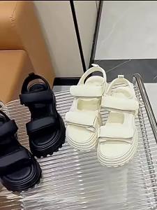 Thick-Soled Lightweight Casual Sandals For Women Large Size 2026 Summer New Model Velcro Platform Sports Sandals For Students