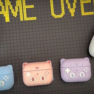 Airpods Pro & Pro 2 Compatible Cute Cat Ear Gamepad Design Silicone Case - Shockproof Cover