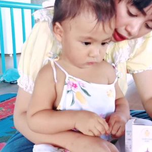 Glomglombaby น้ำมันหอมแดงออร์แกนิค หอมแดงชนิดน้ำ หอมแดง หัวหอม ใช้หยด บรรเทาหวัด คัดจมูก ทารก ใช้ได้ ออร์แกนิค