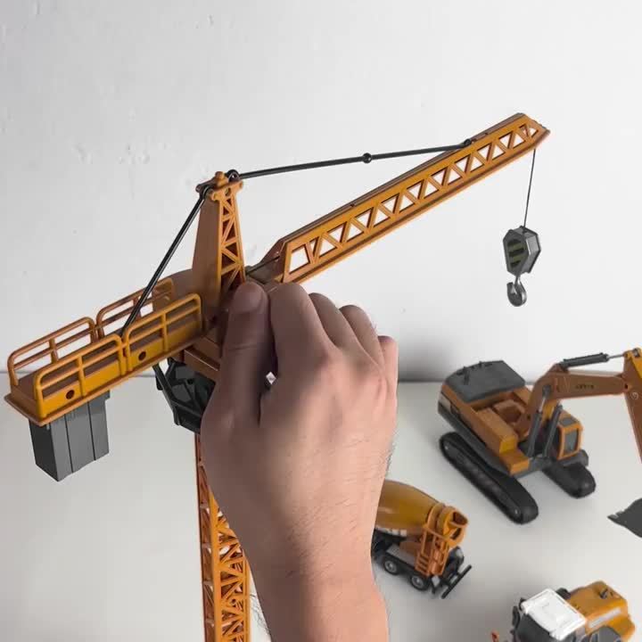 Extra-large high-rise toy crane tower, children's toy car, alloy boy's ...