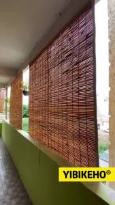 New Reed Blinds Reed Blackout Wooden Slan Sunscreen Reed Curtain Shade Bamboo Blinds Shades Roller Blinds Door Curtains Shelters Grass Blinds Canopies Outdoor Gardening Camping Greenhouse Sunshade Balcony Bamboo Vintage Adjustable