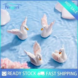 NG Motor✨ COD ✨ Car Phim hoạt hình dễ thương nhựa ngỗng thiên nga mô hình thu nhỏ bức tượng Xe đồ trang trí thủ công sáng tạo DIY trang trí Nhà Phụ kiện Quà Tặng
