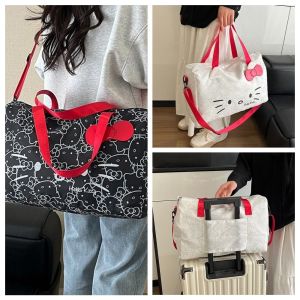 DINAH อนิเมะ กระเป๋าเดินทาง Hellokitty การ์ตูน ความจุขนาดใหญ่ กระเป๋าเดินทาง แฟชั่น กระเป๋าสะพายข้าง กระเป๋าเก็บผ้าอ็อกซ์ฟอร์ด สาวๆ