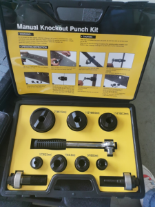 【Manila Stock】CC-60 1/2" to 2" Manual Knock Out Punch Driver Kit Hole Tool Knockout Punches Set Model CC-60 Hydraulic Hole Opener 1/2" 3/4" 1" 1-1/4" 1-1/2" 2"