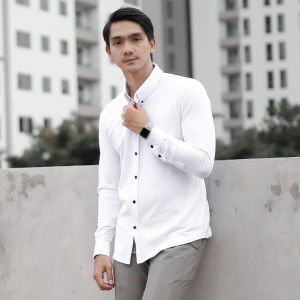 PROMO⚡Kemeja pria Kemeja Pria Lengan Panjang Kasual Polos