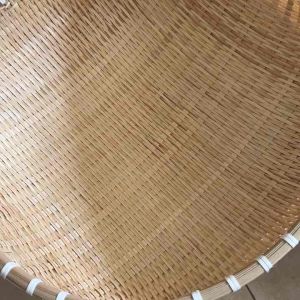 Rỗ cật tre chắc chắn  không phun . Đường kính 50cm