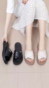 [Free Shipping] Summer Sandals For Mothers Soft-Soled Lightweight Slippers Comfortable Flat-Soled Fashionable Artificial Leather WomenS Sandals
