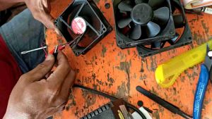 5 pcs kipas cabutan kotak kotak 8x8cm 12v DC