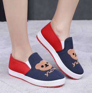 New Shoes รองเท้าลายการ์ตูนหมีผู้หญิง รองเท้าแบบสวม cx036