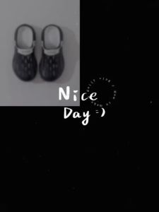 New summer clogs non-slip slippers thick-soled beach sandals suitable for both men and women