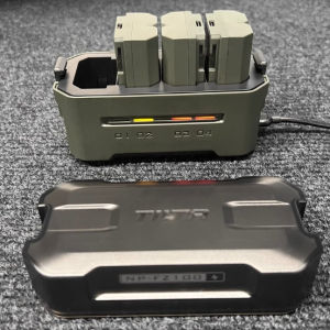 TILTA Camera Battery NP-FZ100 Digital Camera Battery Case Charger for Sony Camera a7m4 a7c2 ZV-E1 a6000 TBC-FZ100-GN