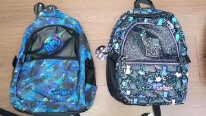 Australia smiggle Large school backpack for primary and middle school students outdoor leisure bag childrens backpack with large capacity