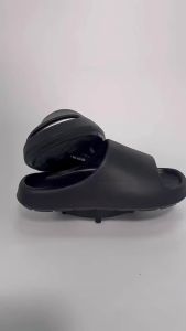 High-End WomenS Slippers With Thick Soles For Home And Outdoor Use Non-Slip And Wear-Resistant Suitable For Summer Home Indoor And Bathroom Use Eva Sandals For Men