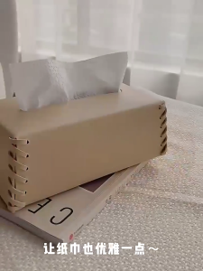 Thanh lịch mạnh mẽ chất liệu da PU Hộp đựng khăn giấy thủ công dệt thủ công thiết kế thuận tiện cho phòng hoặc nội thất xe hơi trang trí