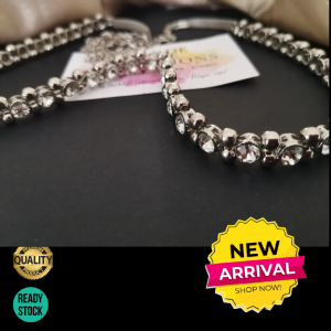 INDIAN WOMEN OXIDISED SILVER HIP CHAIN WITH WHITE STONES