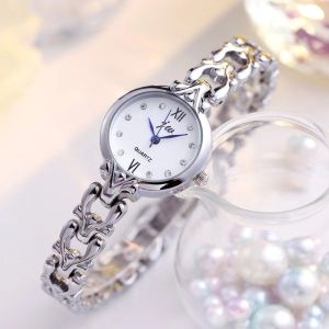 New stylish Korean-style womens watch with a steel bracelet minimalist design elegant and sophisticated quartz watch for women