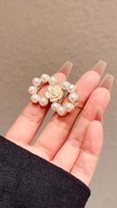 Adjustable Waist Buckle Rose Flower Pearl Jean Pant Button Detachable Alloy Waist Tightener Pins