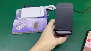 Local 30W Fast Charging Wireless Charger with USB-C port foldable phone holder Quick Charge Dock Stand Station for Adapter.