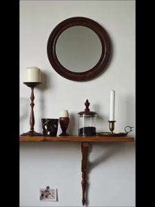 Sacesr Round Wall Mirror Black Walnut Wood Wall Mirror Tempered Glass with Wood Frame Rustic Style for Living Room Hallway Home R7Q2P