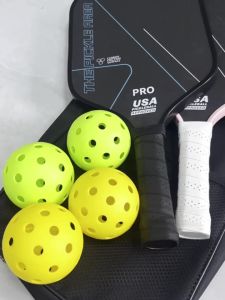 Pickleball balls (4 Balls) – 40-Hole Rotomolded Design Wear-Resistant Anti-Aging Superior Rebound