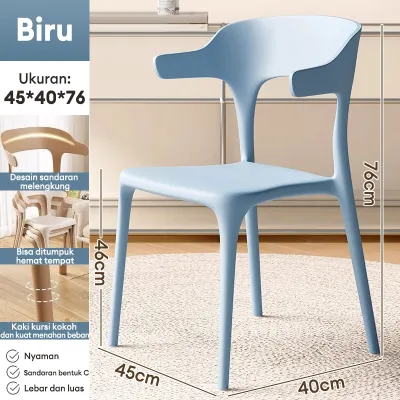 Kursi Plastik Minimalis Modern Desain Sandaran Melengkung Kursi Makan Kursi Cafe Kursi Ruang Tamu Nyaman Kokoh Bisa Ditumpuk Hemat Tempat