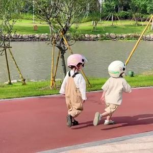 3C Nhà Máy Được Chứng Nhận Cung Cấp Trực Tiếp Mũ Bảo Hiểm Xe Máy Cho Bé Trai Và Bé Gái Mùa Hè Trẻ Em Bé Bốn Mùa Mũ Bảo Hiểm Điện Thông Dụng