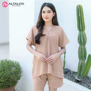 Altalita - One Set Cringkle Jumbo Setelan Wanita Celana Pendek V Neck Kekinian Terbaru