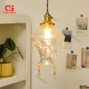 Đèn Treo Trần Nhựa Hiệu Ứng Tan Chảy Phối Màu Cầu Vồng Nổi Bật Cho Không Gian Trẻ Trung Sáng Tạo