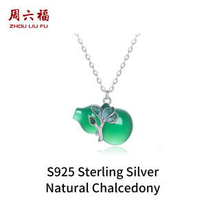 ZHOU LIU FU 周六福 สร้อยคอจี้ S925 Sterling Silver Chalcedony Necklace Green Gourd Timeless Jewelry 40+5CM J0616162