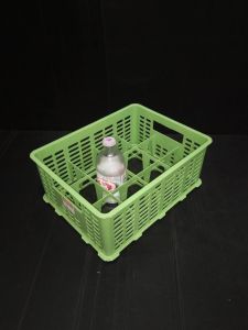 ที่คว่ำแก้ว ที่เก็บแก้ว ที่วางแก้ว แบ่งช่อง 12 ช่อง วางซ้อนได้ ทำจากพลาสติก อเนกประสงค์ ขนาด กว้าง 33 ลึก25 สูง13 เซน(ช่อง 7.5*7.5 เซน) ร้านคนไทย