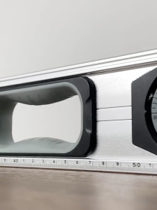 Advanced Sensoring Digital Inclinometer Electronic Level Simple to Operate for Civil & Mechanical Engineering Application