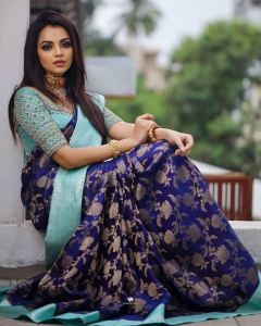 [READY STOCK SG ] SOFT LICHI SILK CLOTHES. BEAUTIFUL RICH PALLU & JACQUARD WORK ON ALL OVER THE SAREE