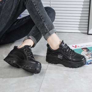 RULFINE Sneakers Sepatu Wanita S 15 Gaya Korea Terbaru Paling HITS dan Kekinian