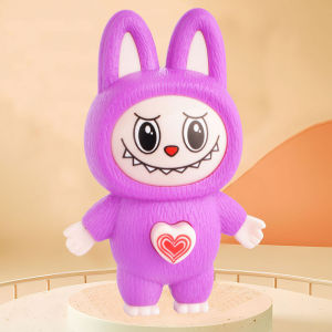 Labubu ของเล่นตุ๊กตาสำหรับเปลี่ยนใบหน้าจี้น่ารักที่มีใบหน้าที่ไม่ซ้ำกัน3ใบหน้าตุ๊กตาความคิดสร้างสรรค์ของขวัญกระเป๋าเป้สะพายหลังจี้ประดับ